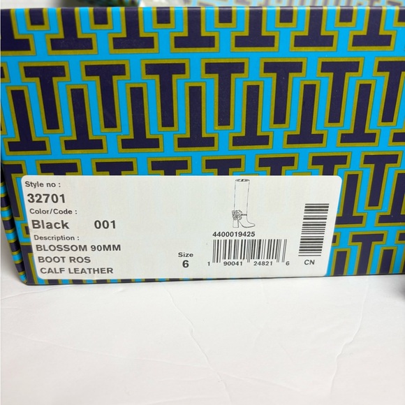 NEW Tory Burch Black Leather Blossom Boots Tall Gold Chain Flower Glam Sz 6 - Picture 14 of 14